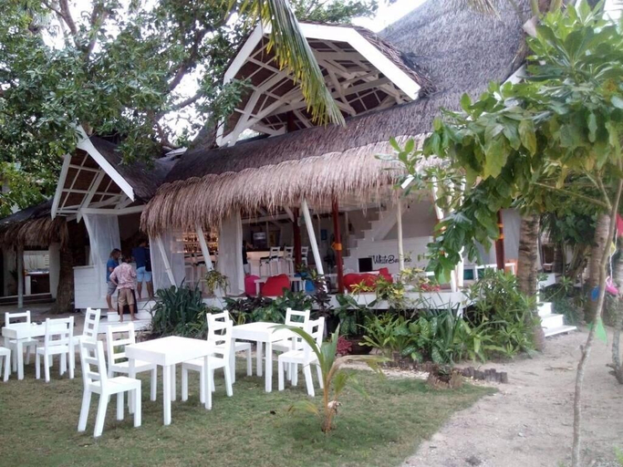 Food & Drinks 5, White Banana Beach Club, General Luna
