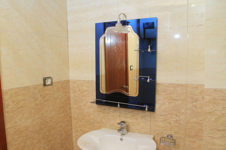 Bathroom 4, Fenet Pension, Addis Abeba