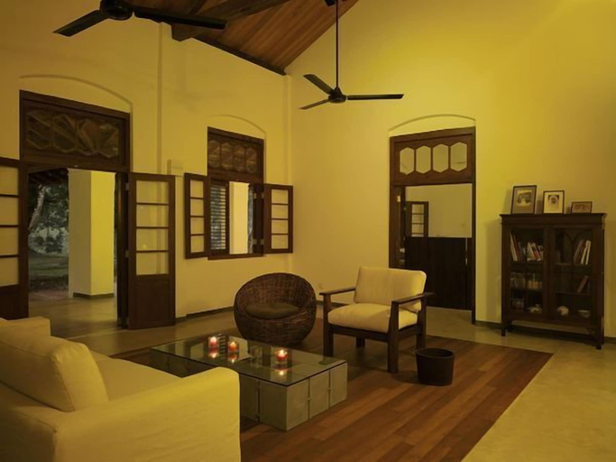 Others 5, Comilla Bungalow, Dompe