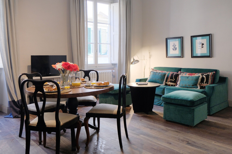 Others 5, Verdi Apartment, Florence