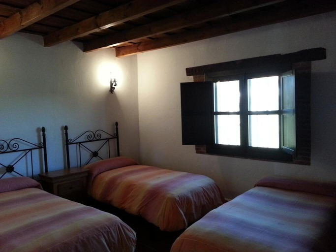 Bedroom 2, Hotel Rural Ardila, Badajoz