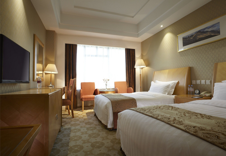 Bedroom 2, Dalian East Hotel, Dalian