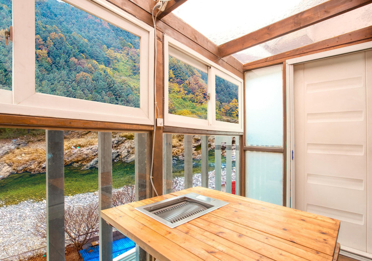 Room 3, Gapyeong Jayeonharmony Pension, Gapyeong