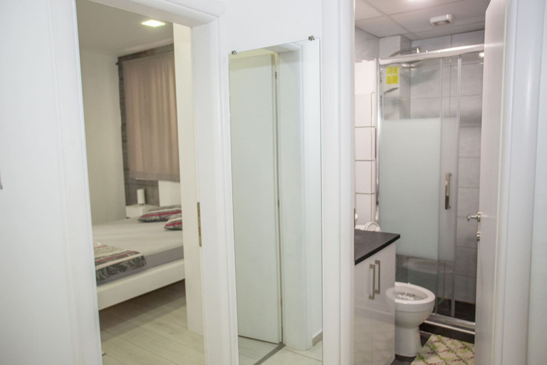 Bathroom 3, Bluewaveplace Thessaloniki - City Center, Central Macedonia