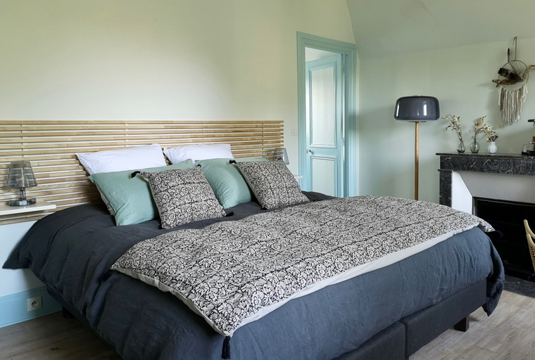 Bedroom 4, Le Clos des Fées, Val-d'Oise
