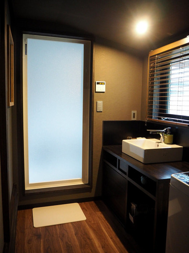 Bathroom 3, Kibun no Niwa, Takayama