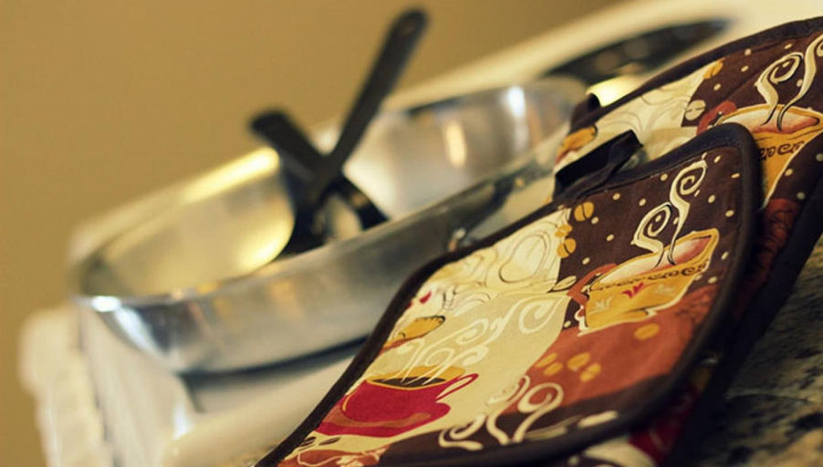 Food & Drinks, Affordable Suites Lexington, Davidson