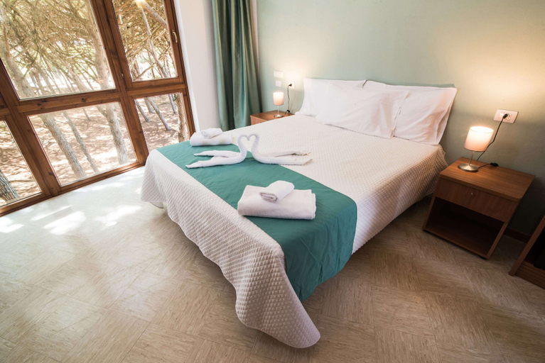 Bedroom 4, Casa Vacanza Bibbona, Livorno