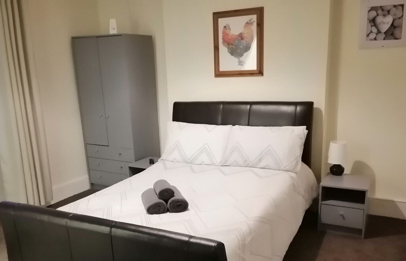 Bedroom 2, The Parkers Arms, Torbay