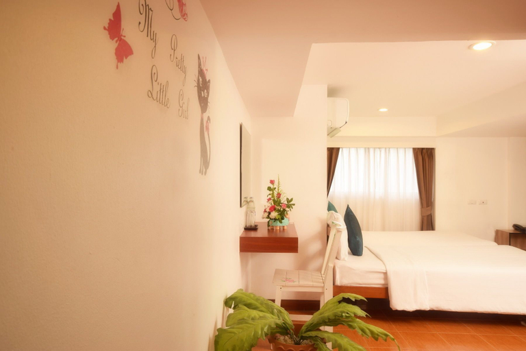 Bedroom 3, Blissotel Ratchada, Huai Kwang