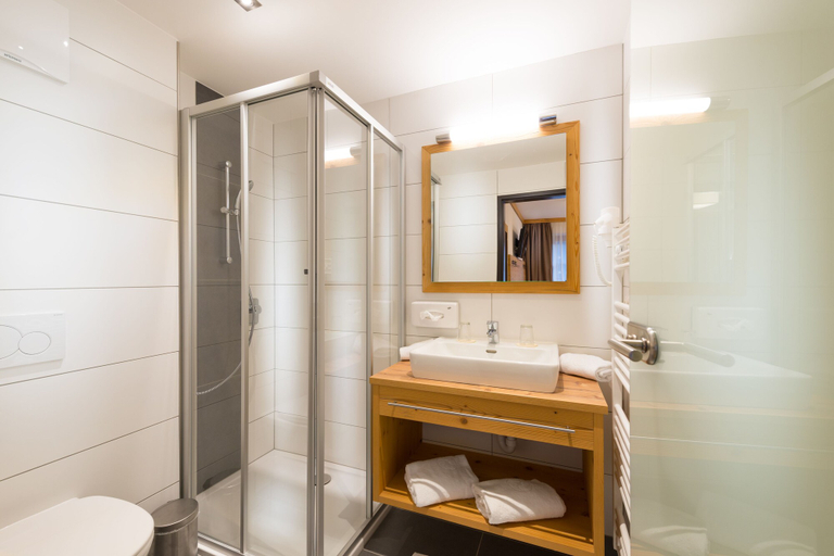 Bathroom 4, Hotel Dorfer, Sankt Johann im Pongau
