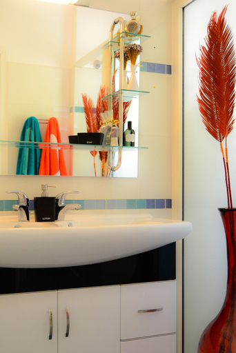 Bathroom 4, Harmonie Créole B&B, Bouillante