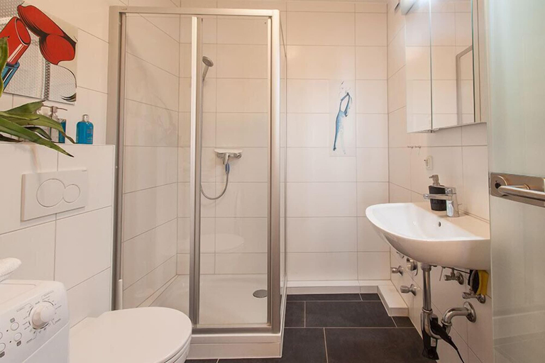 Bathroom 4, Wohnen an der Juliuspromenade, Würzburg