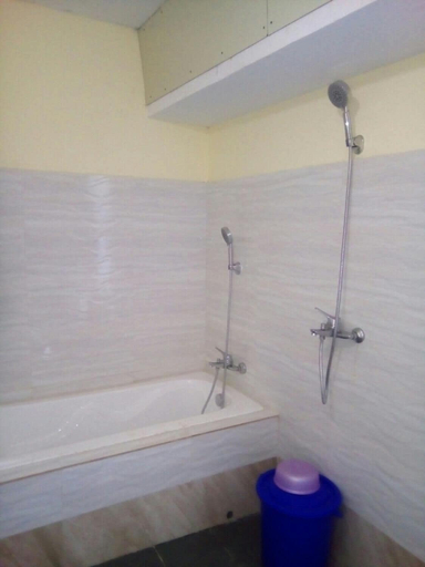 Bathroom 3, Pekon Princess Resort, Taunggye