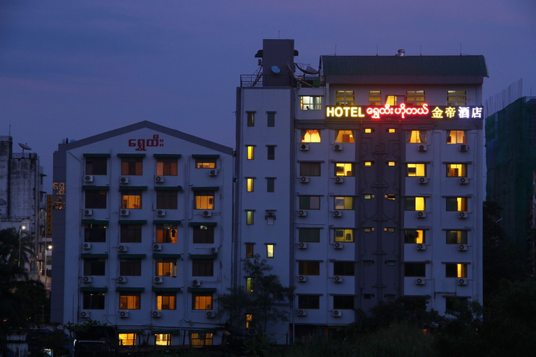 Exterior & Views, Shwe Htee Hotel Yangon, Yangon