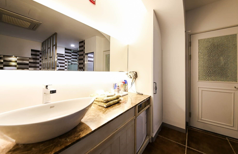 Bathroom 3, Cheongju HOTEL URBANTY, Cheongju