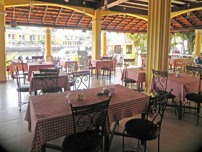 Food & Drinks 5, Riverside Regency Resort, North Goa