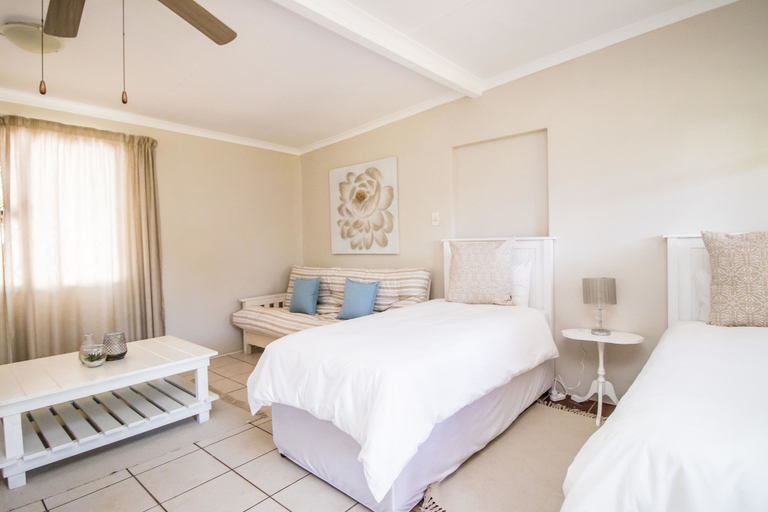 Bedroom 3, Little Rose Guesthouse & Self-Catering, Nelson Mandela Bay