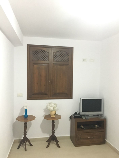Others 5, Guesthouse Altin, Beratit