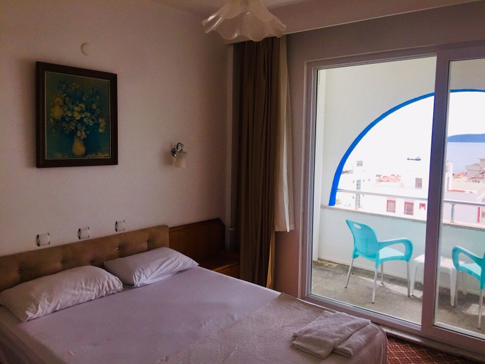 Bedroom 2, Ikont Hotel, Milas