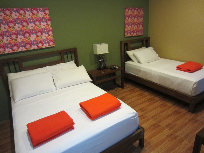 Bedroom 4, The Purple Tree Bed & Breakfast, Parañaque