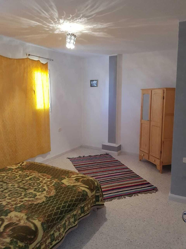 Bedroom 2, Cheap & Cheerful, Gabès Médina