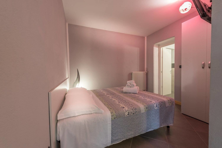 Bedroom 2, La Pajassa, Cuneo