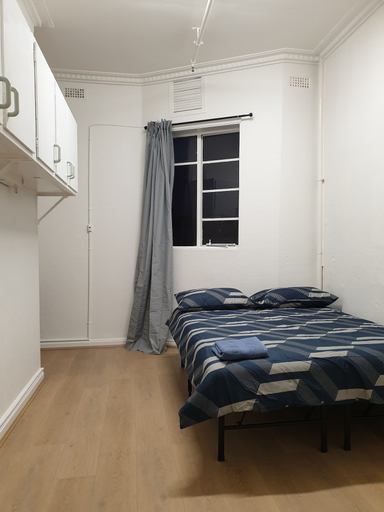 Bedroom 2, Richmond Private Rooms @ 151 Hoddle Homestay, Melbourne
