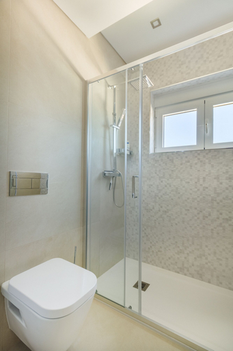 Bathroom 4, Casa de Monsanto I Lamego, Lamego
