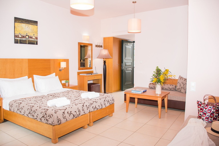 Bedroom 3, Marigianna Apartments, Crete