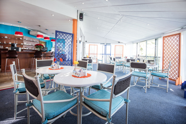 Food & Drinks 5, First Group La Cote D'Azur, Ugu