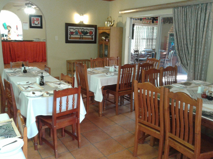 Food & Drinks 5, Kalahari Guest House, Nkangala