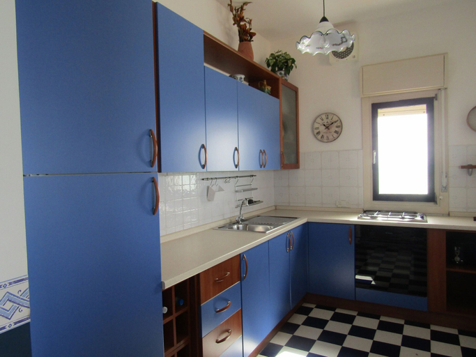Others 4, Sea View Apartment, Ragusa