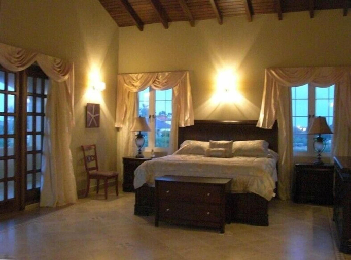 Bedroom 2, Walking to the Beach Villa