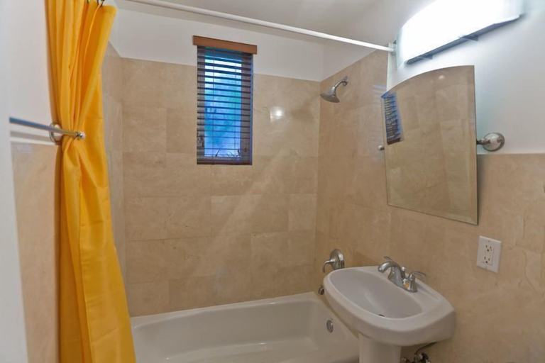 Bathroom, Luxury Star Suite, Miami-Dade