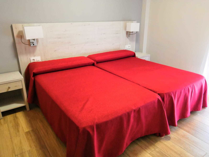 Bedroom 4, Hostal Restaurante Los Arcos, Ciudad Real