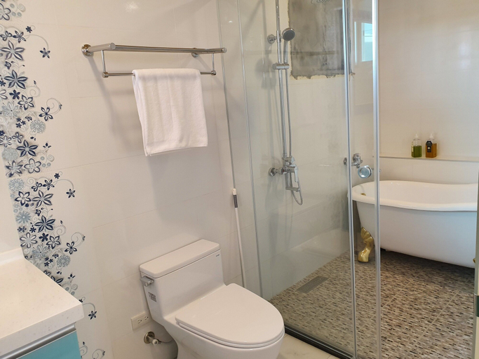 Bathroom 4, Honeysuckle Family Castle, Yilan