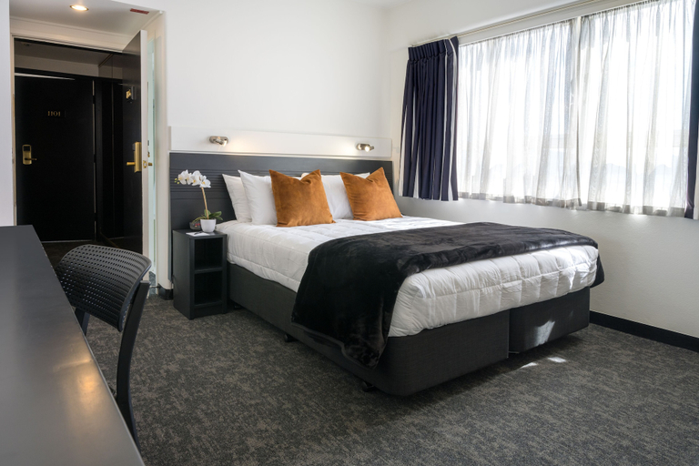 Bedroom 4, Bay Plaza Hotel, Wellington