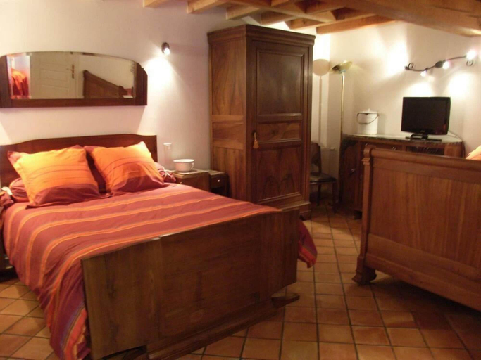 Bedroom, La Fleur de Vigne - Maison D'Hotes, Charente