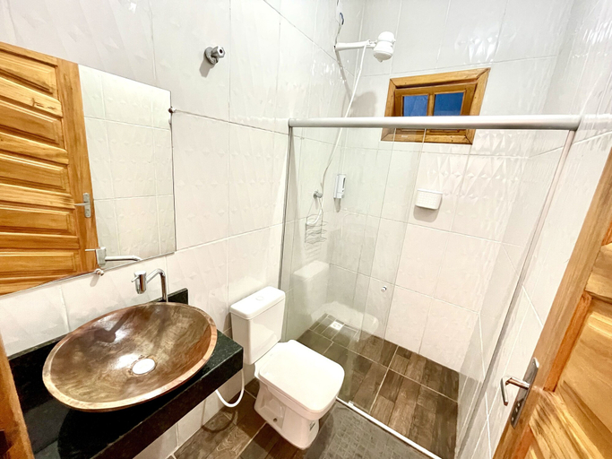 Bathroom 3, Casa Arara Amarela 2 Quartos no Recando Araras de Corumbau 5 Min da Praia, Prado