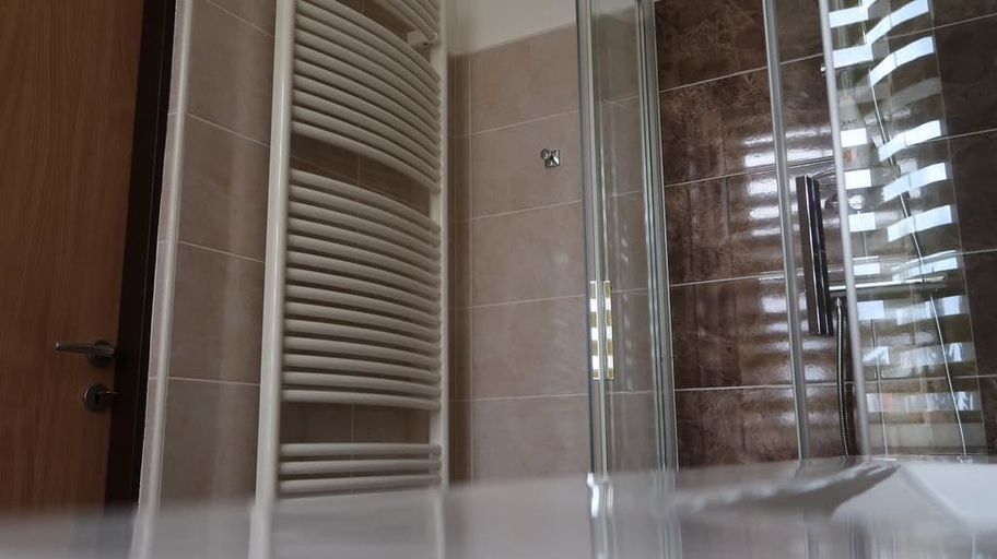 Bathroom 4, Apartma Transpet, Prostějov