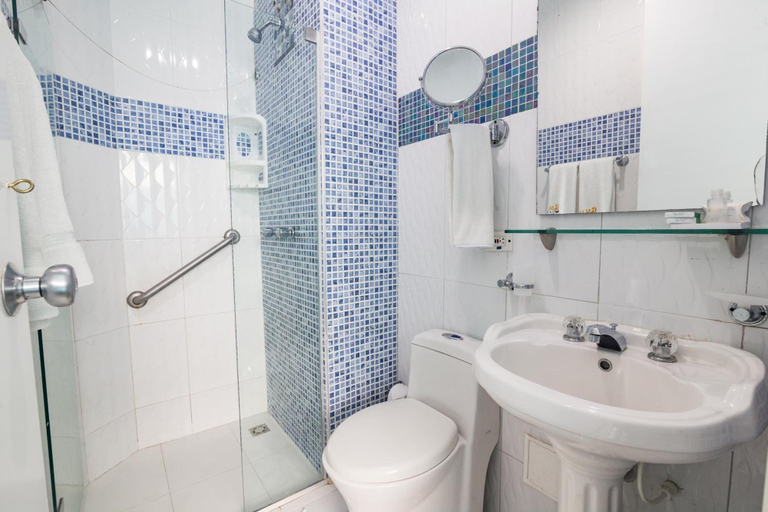Bathroom 3, Hotel NG, Cartagena de Indias