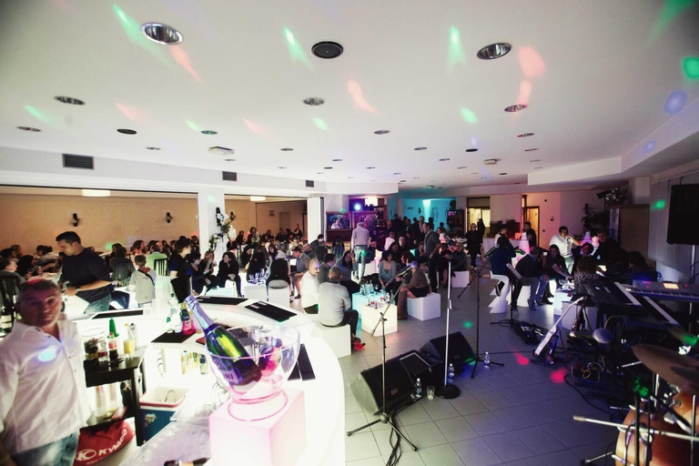 Food & Drinks 5, Hotel City, Savona