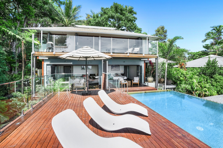 Sport & Beauty 3, Belle Escapes Trinity Blue Oceanview Home, Cairns