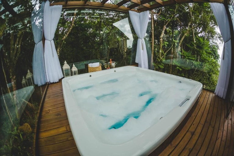 Bathroom 4, Discovery Canyon, Praia Grande