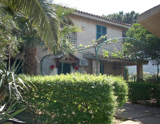 Exterior & Views 2, B&B Il Vigneto, Cagliari