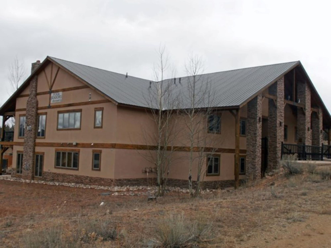 Exterior & Views, Four Seasons, Colfax