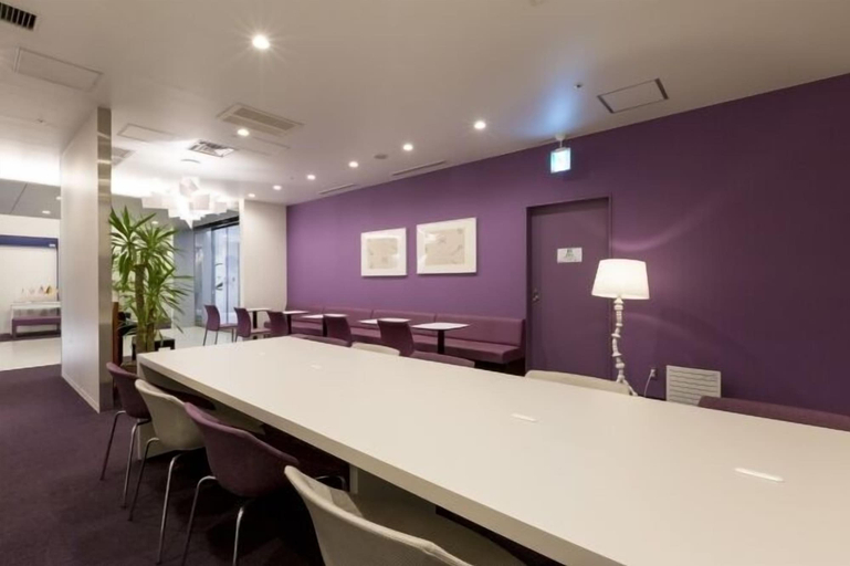 Business Facilities 2, First Cabin Hakata, Fukuoka