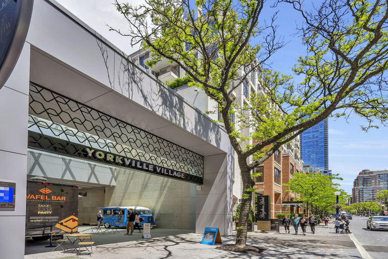 Exterior & Views 2, QuickStay - Yorkville Dream (Yonge & Bloor), Toronto