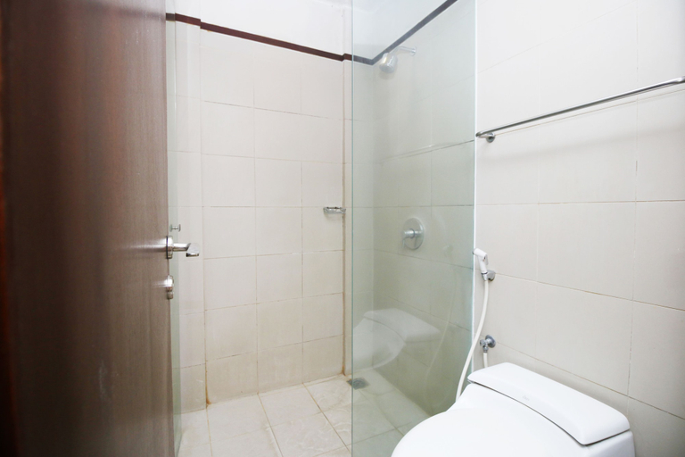 Bathroom 4, Hotel Nyland Cipaganti, Bandung